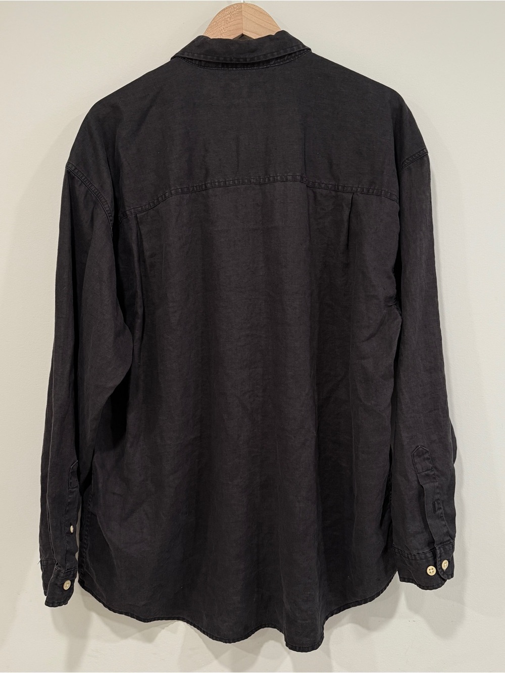 Charcoal Men’s Button down Linen Shirt - Picture 4 of 4